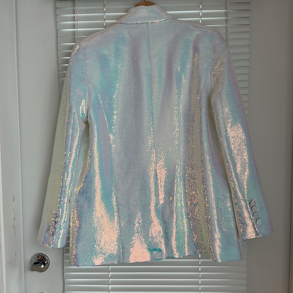 Set - blazer & shorts - Picture 11 of 15